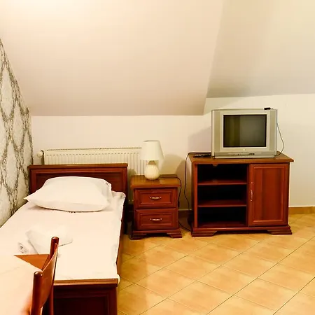 Dworek Emilli 3* Величка