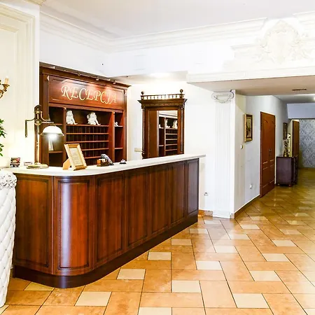 Dworek Emilli 3* Величка