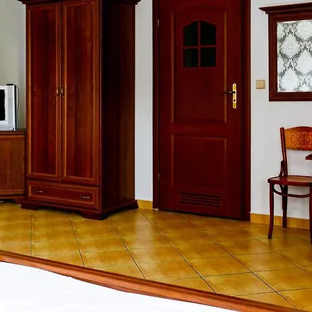 Отель Dworek Emilli 3*