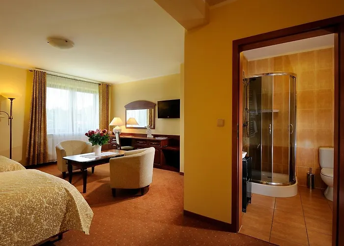 Szálloda Dworek Emilli 3*