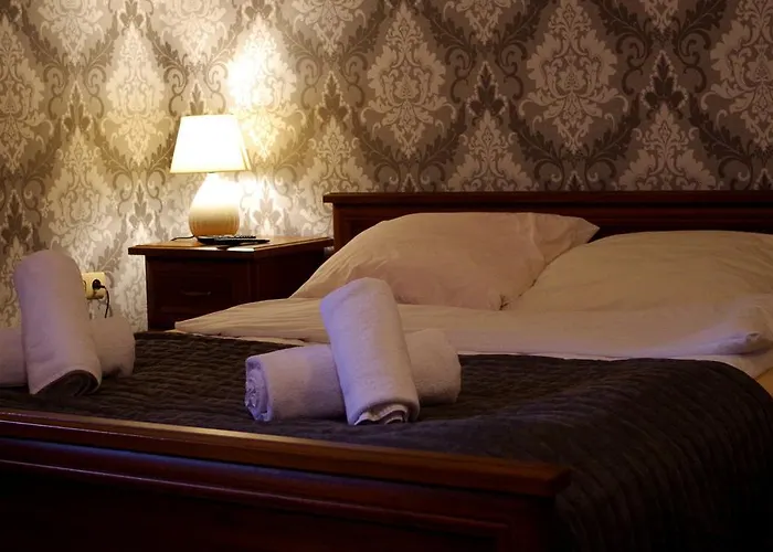 Szálloda Dworek Emilli 3*